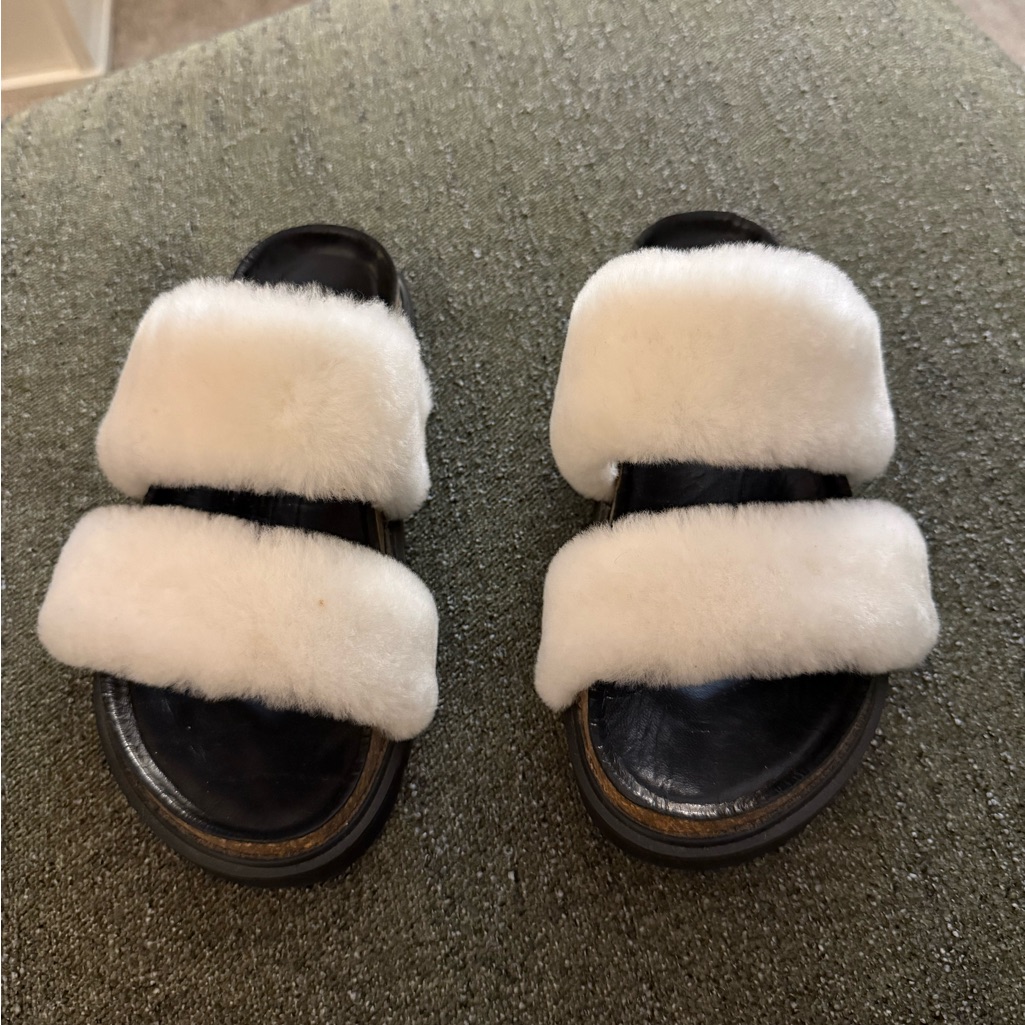 Women's White Fur Sandals